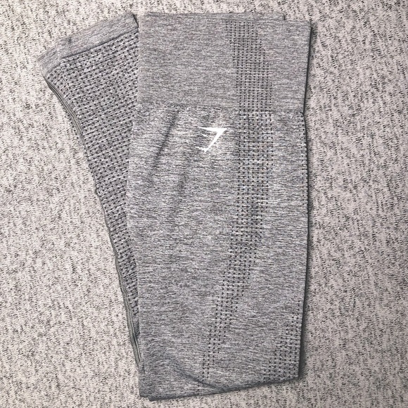 Gymshark Women’s Athletic Vital Rise Leggings - Smokey Grey Marl
Size (S) Small - Picture 5 of 15